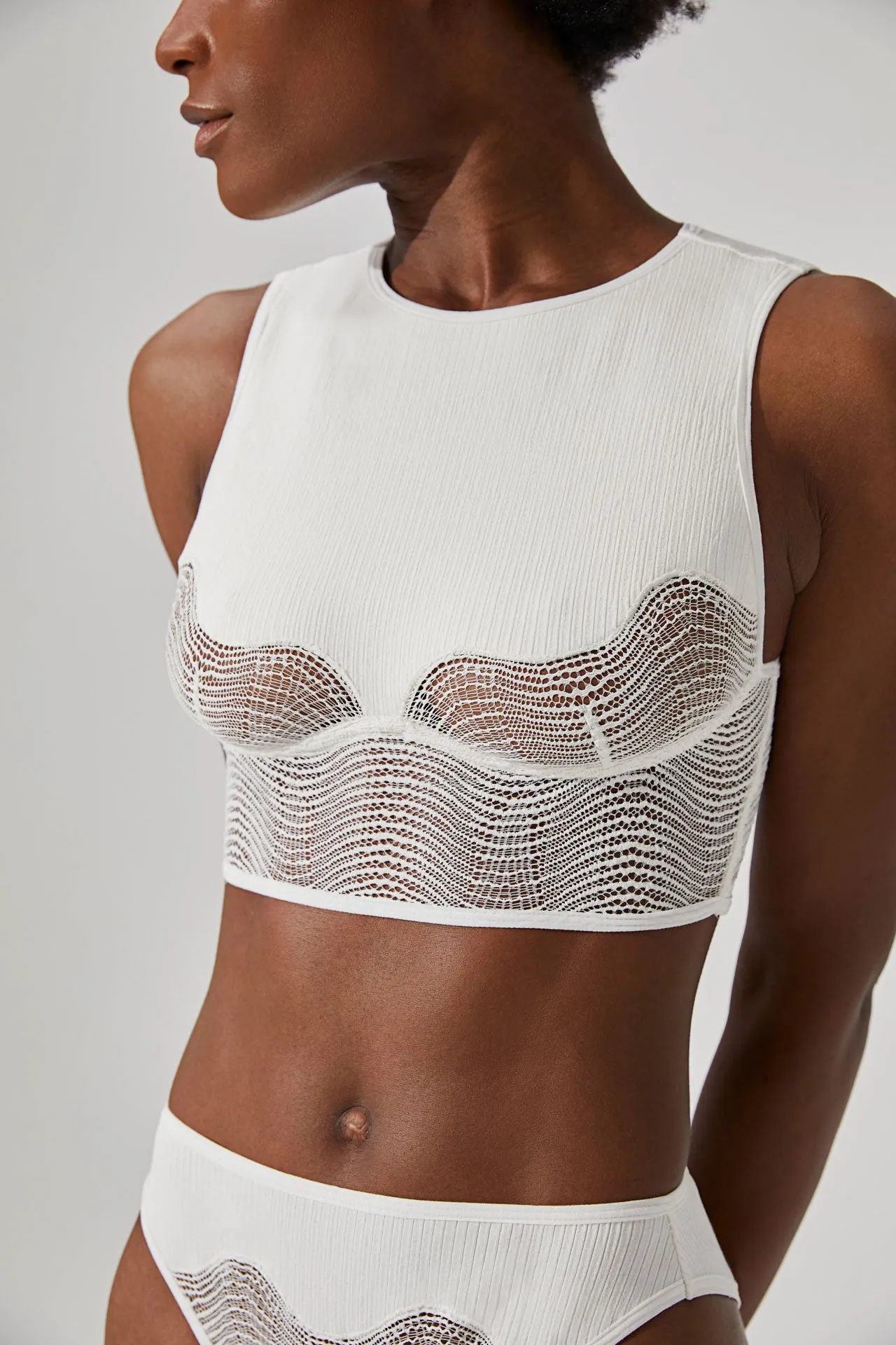 Ease Lea Cropped Top Daylight White